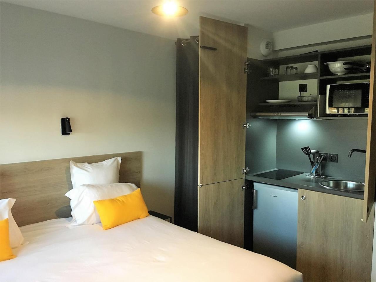 Hotel Enight Gradignan Esterno foto